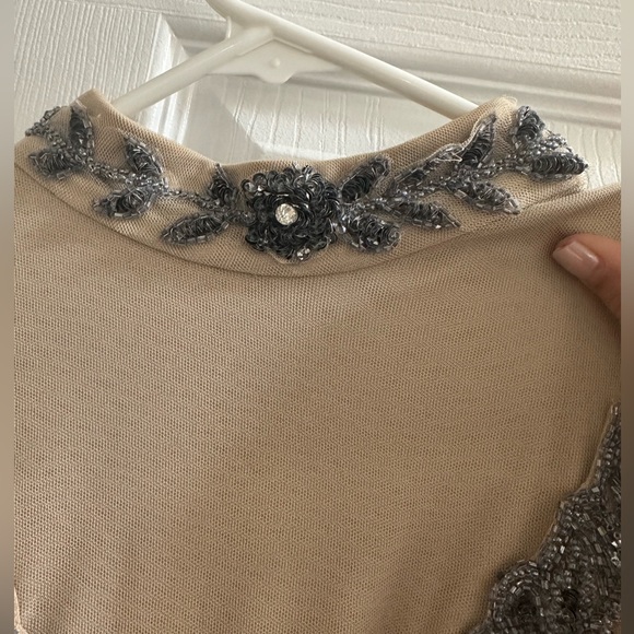 gorgeous dress worn once with alterations cost me 2000 fits size 4-6 - Picture 6 of 10